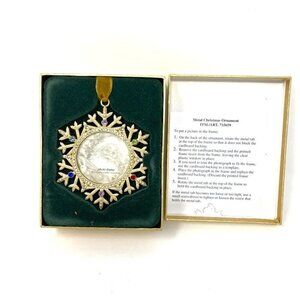 Costco Jeweled Gold Tone Picture Frame Snowflake Ornament Christmas Tree. J2
